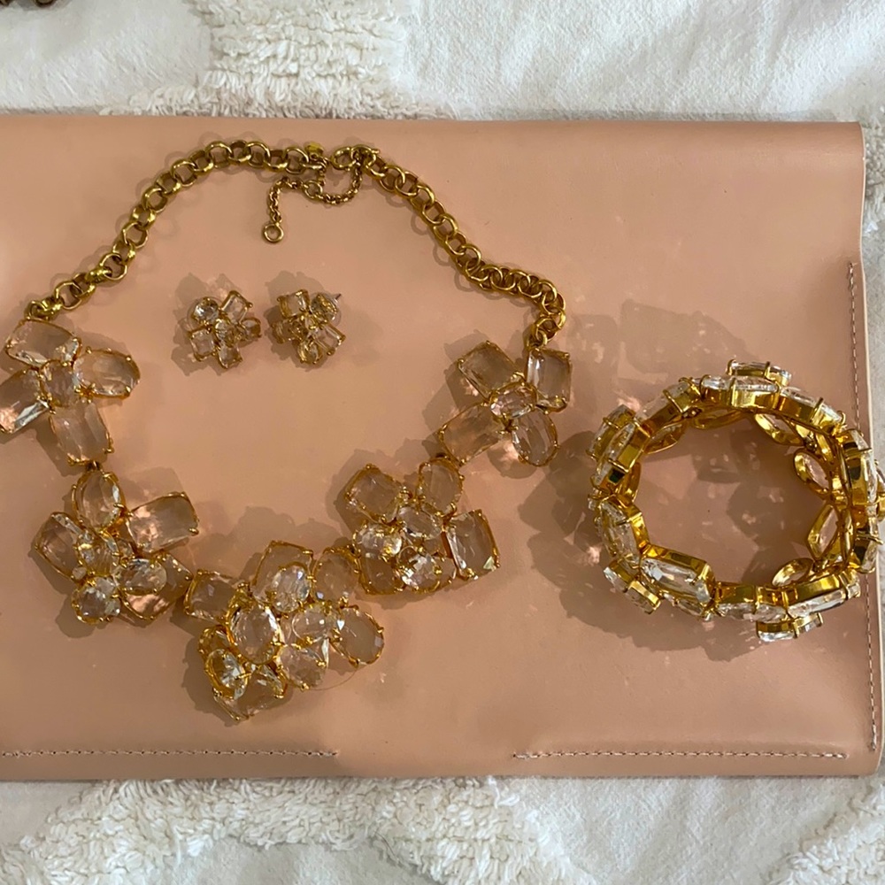 Jewelry set- necklace, bracelet and earrings